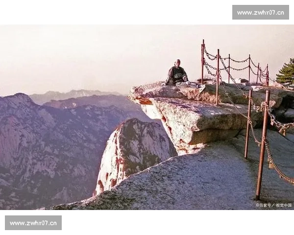 巅峰之约攀登泰山国际登山比赛展现勇者精神与城市魅力新时代风采